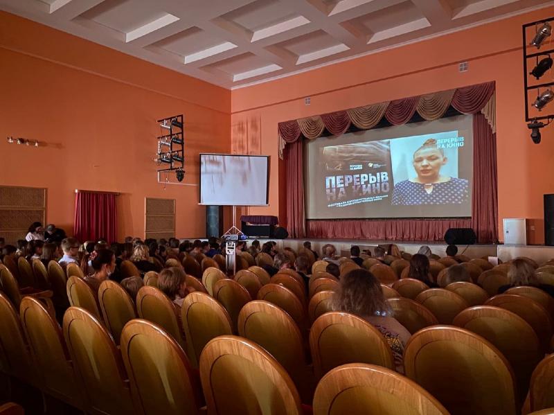 В Никольском Доме культуры состоялся показ короткометражных фильмов о Великой Отечественной войне «Перерыв на кино»
