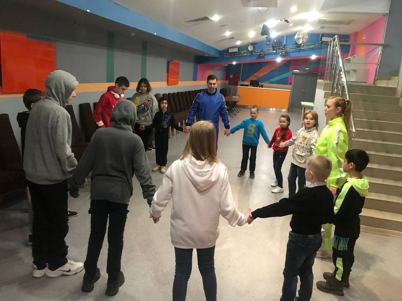 В КДЦ "Подвиг" г. Колпино прошёл мастер-класс, посвящённый Дню космонавтики.