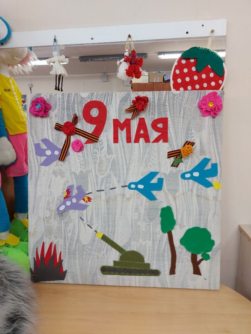 В кружке “Умелая иголочка” кипит работа!