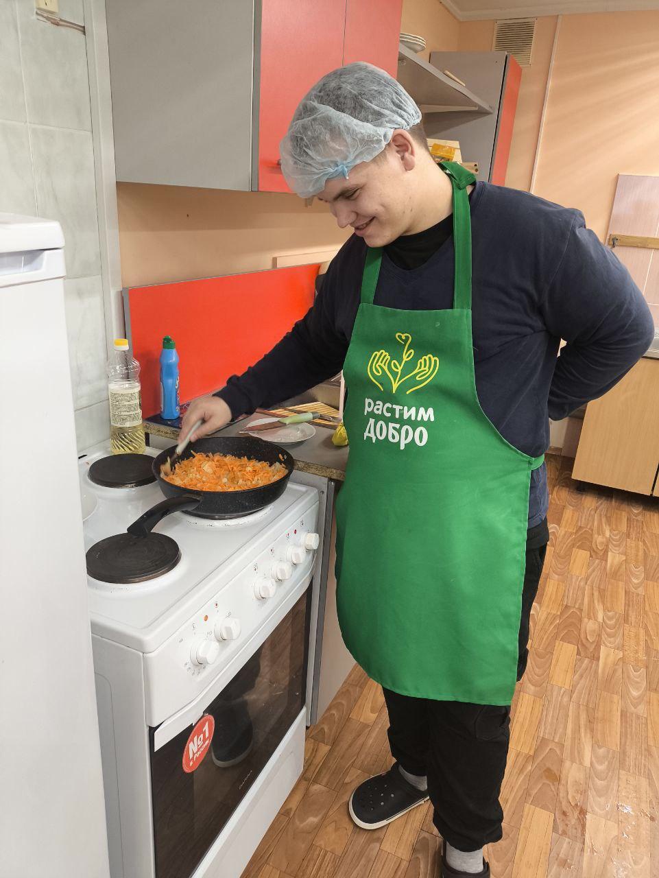 Занятия по кулинарии. Печеночные оладьи