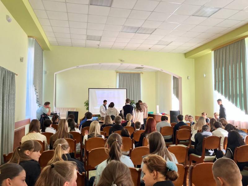 В Никольском доме культуры состоялась важная встреча по повышению правовой грамотности молодежи.