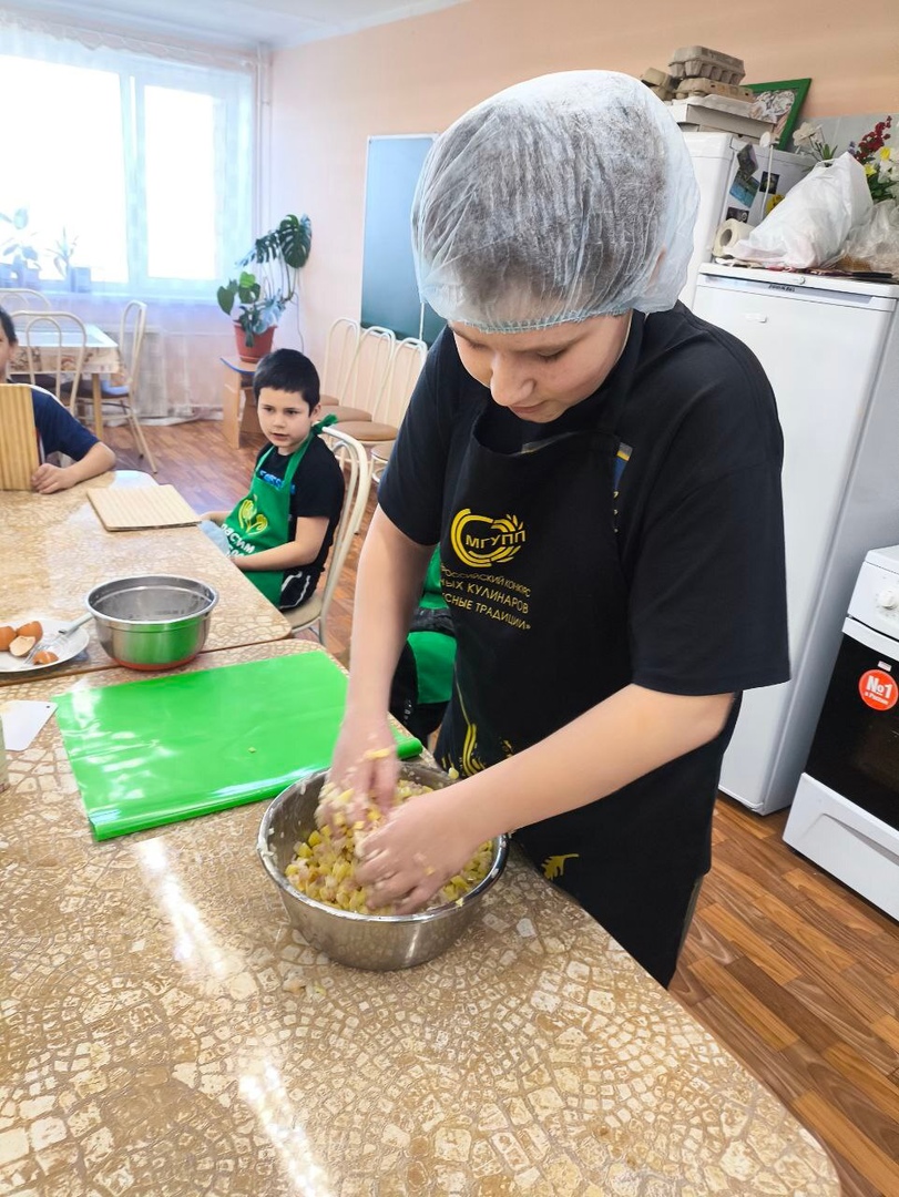  В Никольском ресурсном центре на занятиях по кулинарии царила атмосфера настоящего гастрономического праздника!