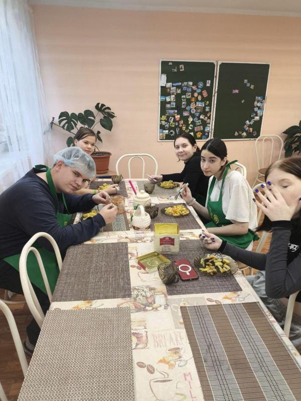 Занятия по кулинарии. Печеночные оладьи