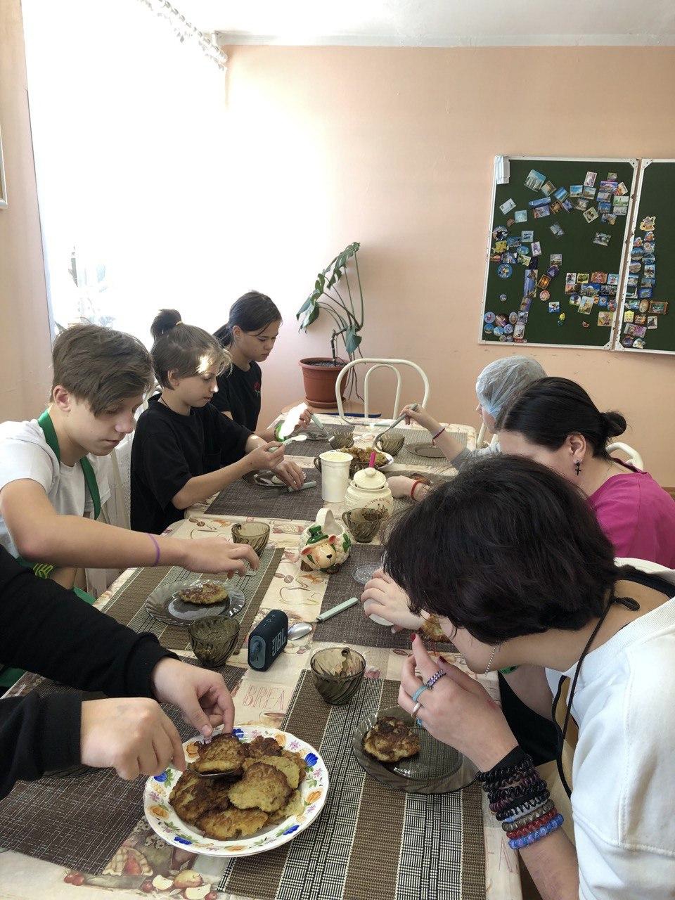 Занятия по кулинарии Ребята продолжают экспериментировать с картофелем.
