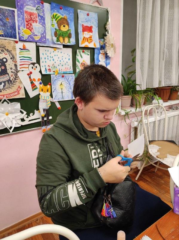 Продолжаем готовиться к новому году. Мастерская открыток .