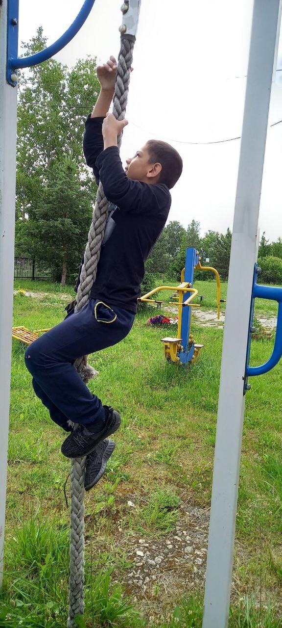 И еще немного фотографий наших летних спортивных прогулок. 