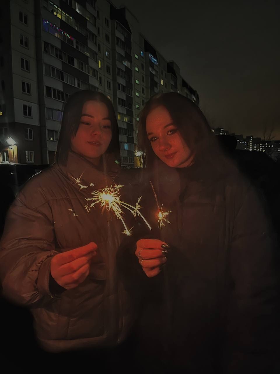 Ребята из стажировочной квартиры поздравляют вас с Новым Годом!