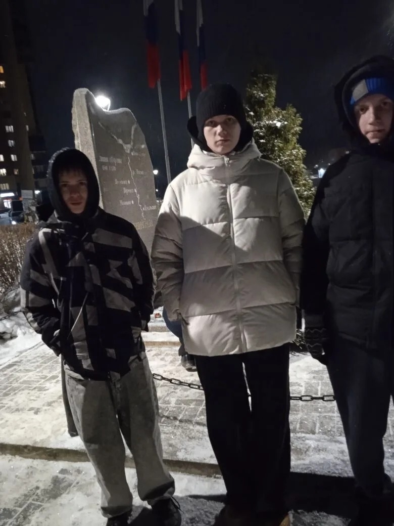 Воспитанники Никольского ресурсного центра приняли участие в городской акции "Свеча памяти".