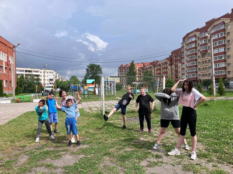 Дождь веселью и спорту не помеха