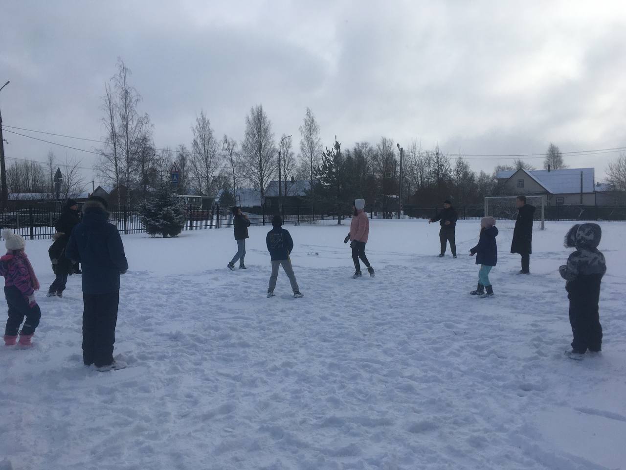 Зимние развлечения на улице