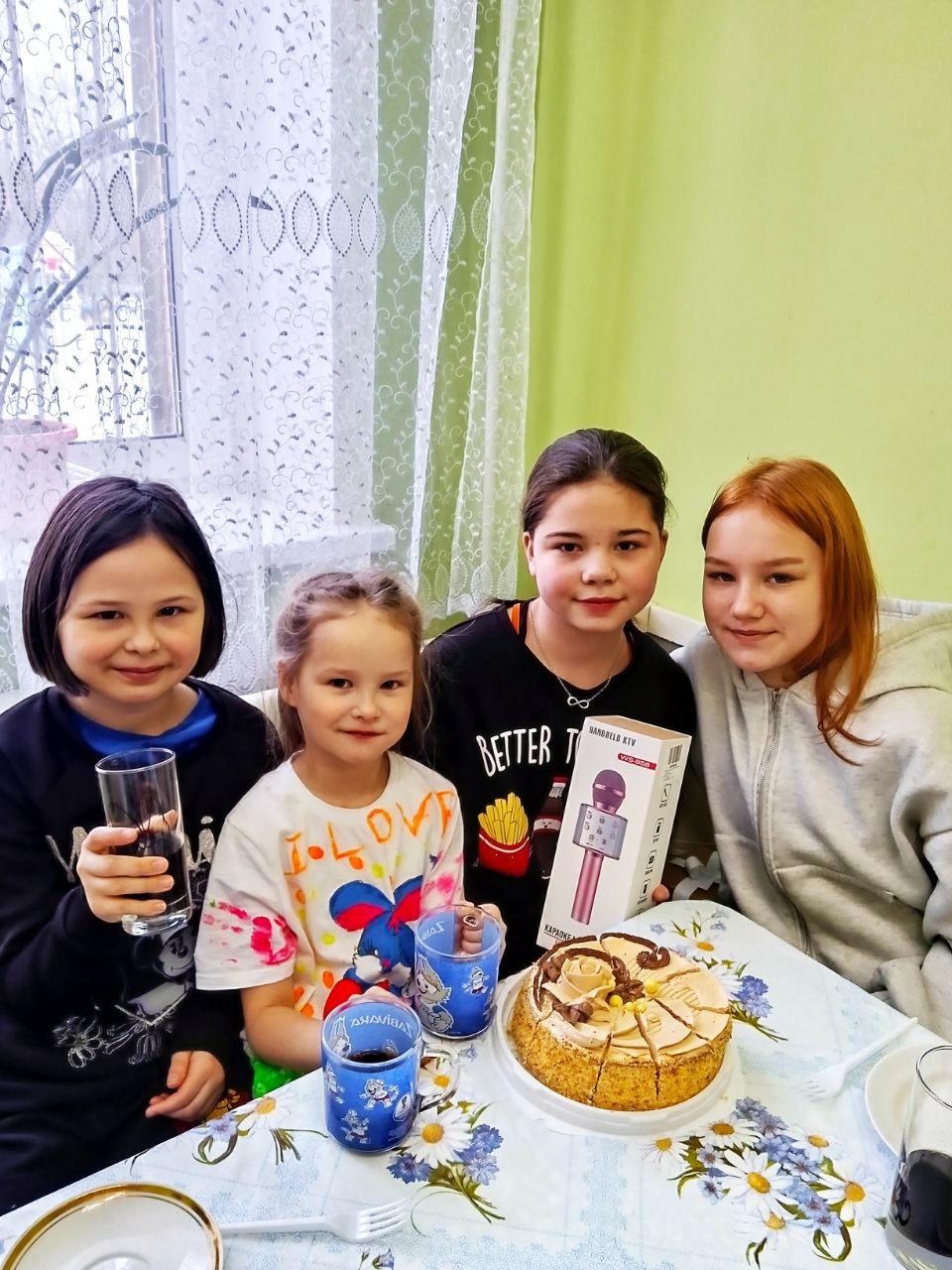 Наша замечательная Нелли отмечает свой 12-й день рождения! 