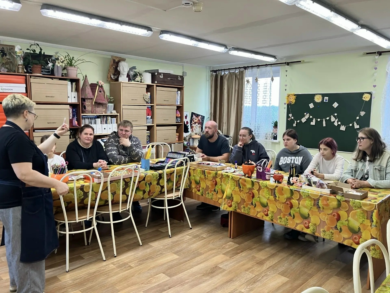 22 мая Никольский ресурсный центр принимал участников Школы приемных родителей из Тосненского и Всеволожского районов.