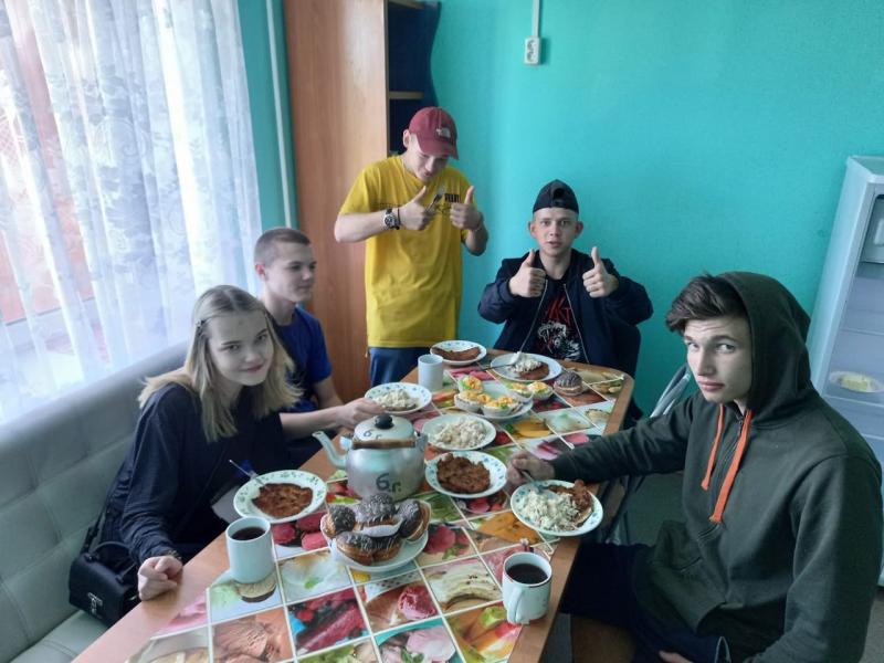 С праздником