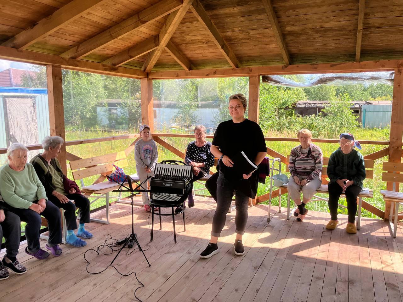 "Разминка для ума" для пациентов медико-социального центра "Панацея" в рамках проекта "Школа добра".