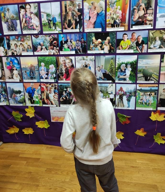 В Никольском доме культуры царила удивительная атмосфера багряной осени.