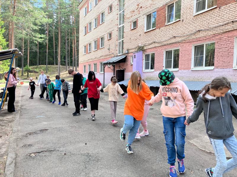 Дружная команда в ДООЛ «Восток».