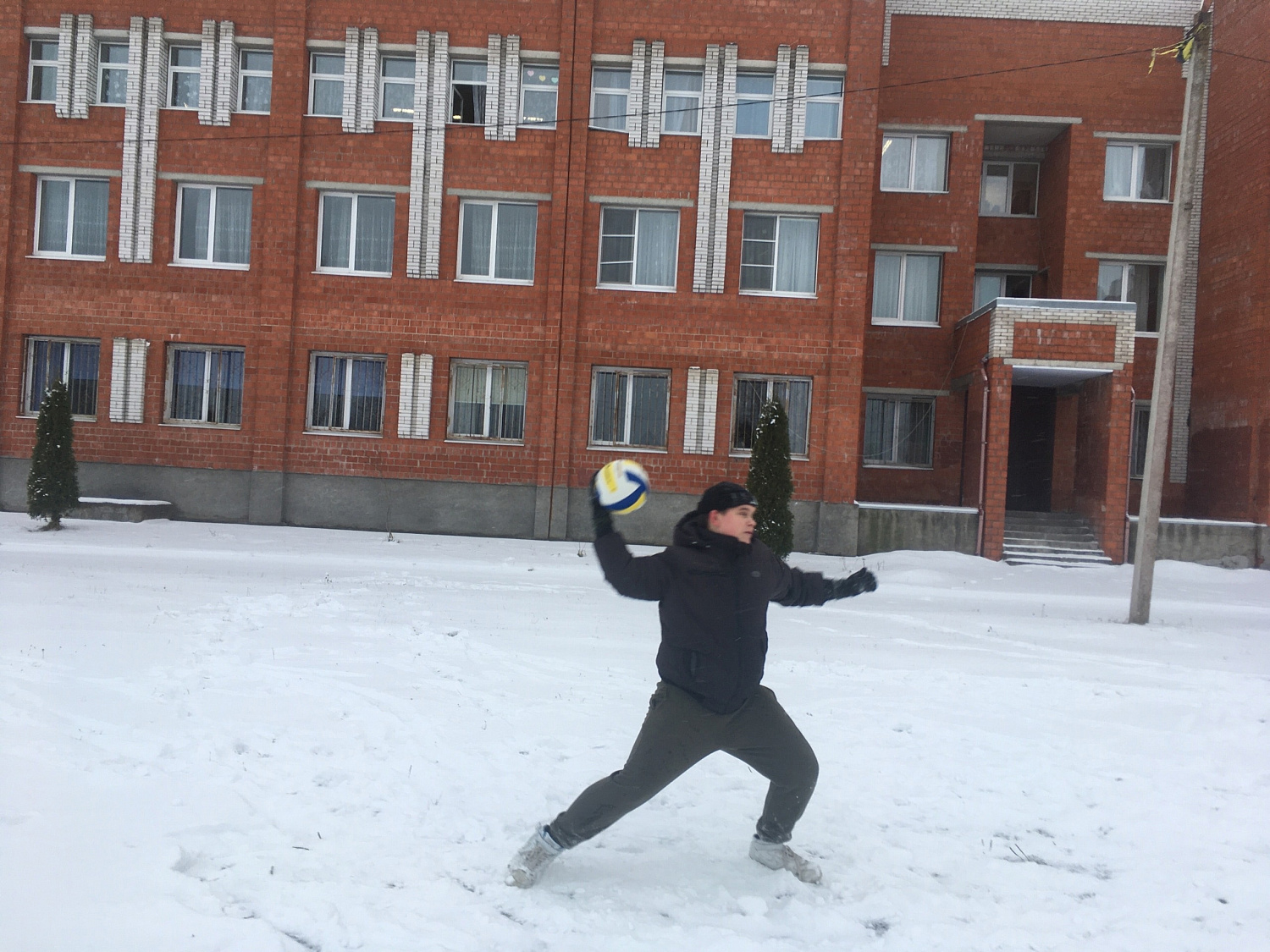 "Зимние вышибалы"