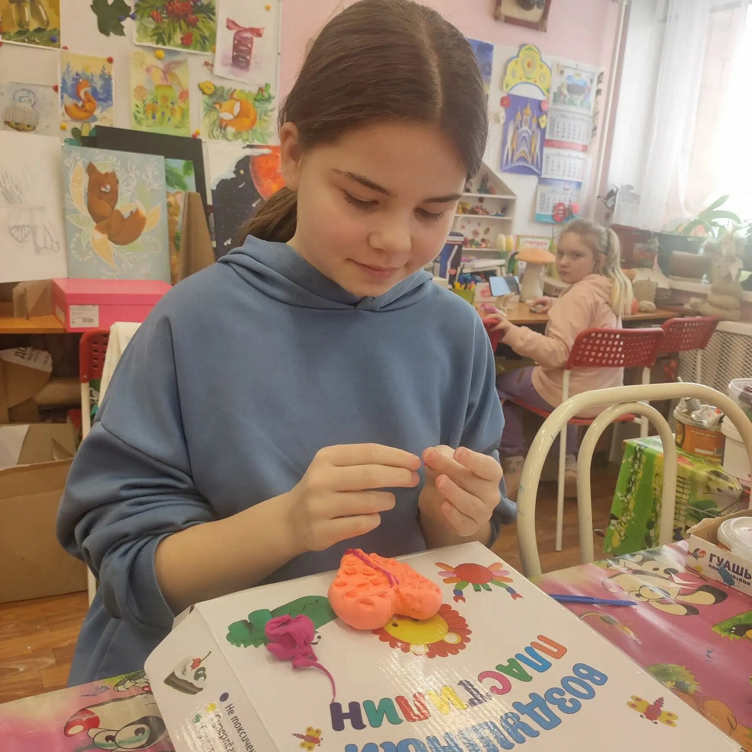 Опять и снова мы творим в нашей уютной «Мастерской волшебников»!