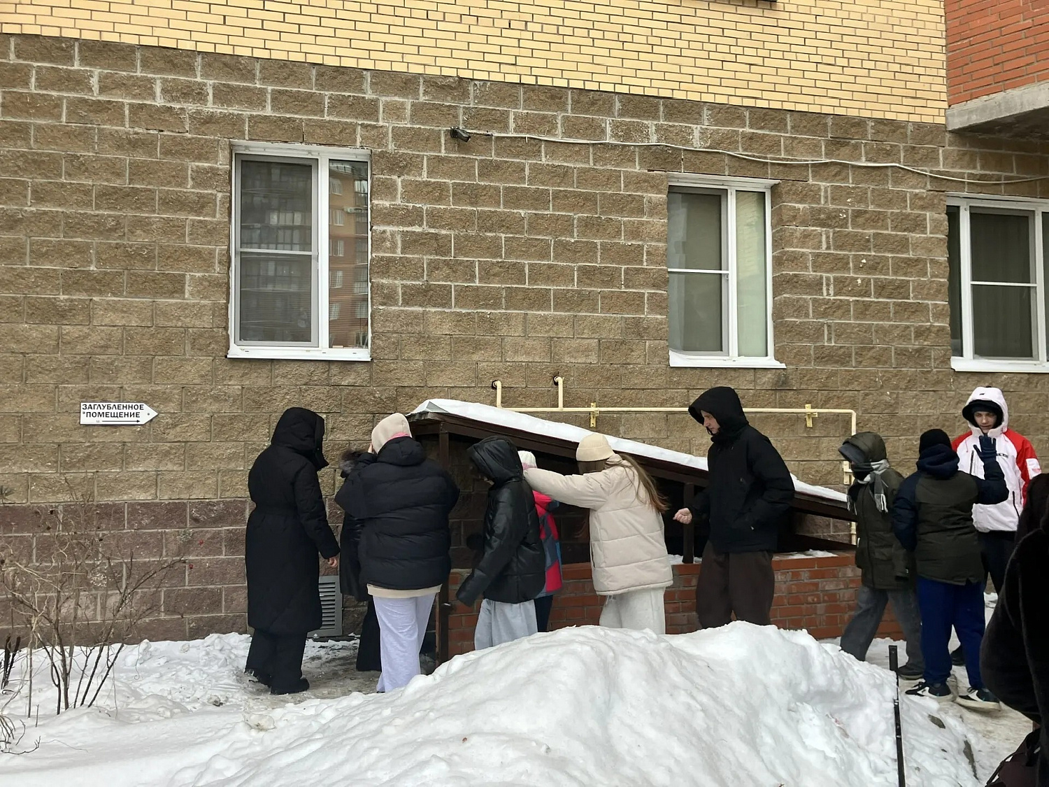 В Никольском ресурсном центре состоялись плановые практические учения по отработке действий в случае возникновения чрезвычайной ситуации и пожарной опасности. Мероприятие направлено на повышение уровня безопасности воспитанников, педагогов и всего персона