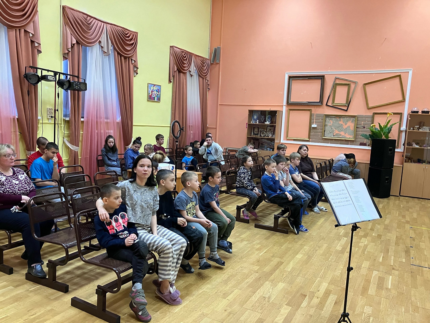 В нашем ресурсном центре прошло праздничное мероприятие, посвященное Дню Победы.