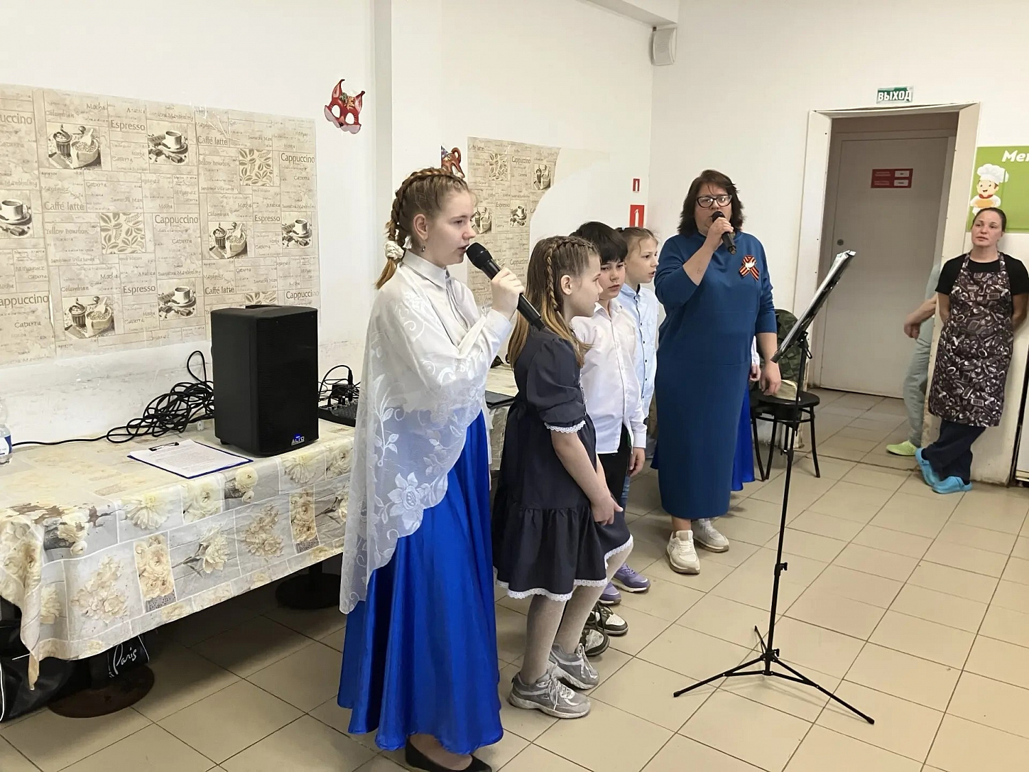 В медико-социальном центре «Панацея» прошёл концерт, посвящённый Дню Победы. 