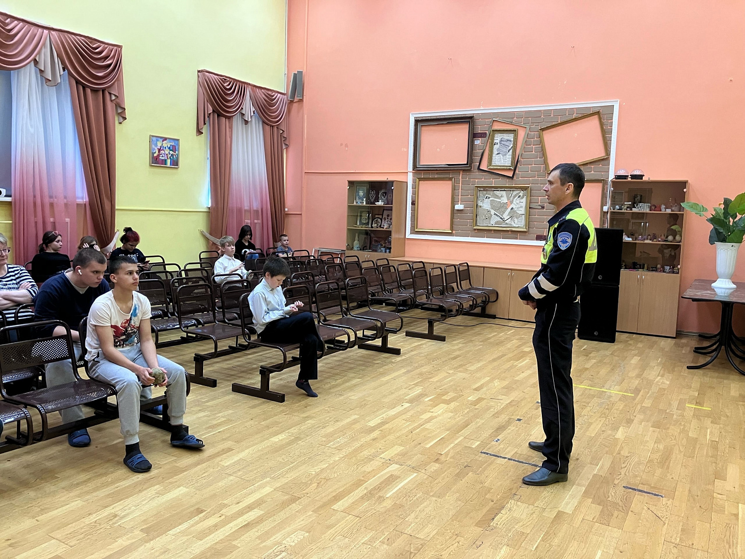 Встреча с сотрудником ГИБДД